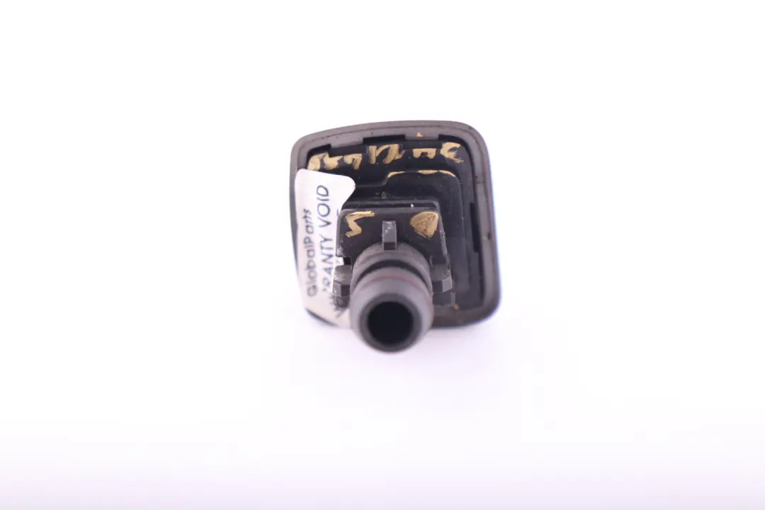 BMW E83 Nettoyage des phares et lampes Buse de pulvérisation droite Noir Saphir - SKU 3411430 - Numéro de pièce 3411430