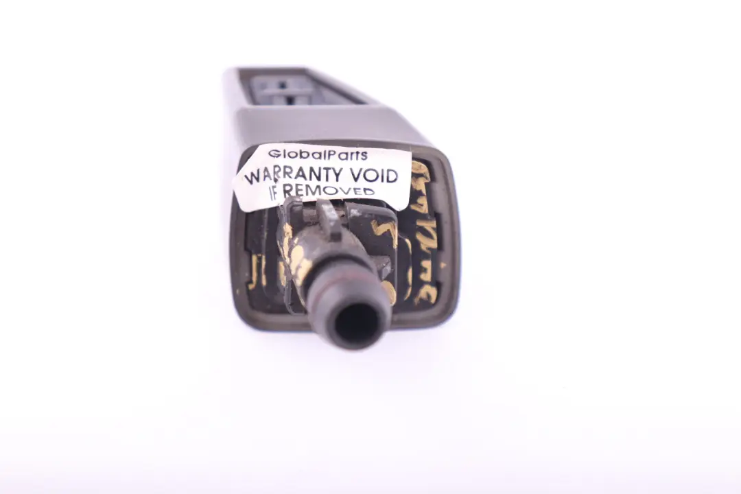 Faro pulizia lampada destra ugello spray nero zaffiro per BMW E83 con numero di parte 3411430 BMW E83 Faro pulizia lampada destra ugello spray nero zaffiro - SKU 3411430 - Numero di parte 3411430