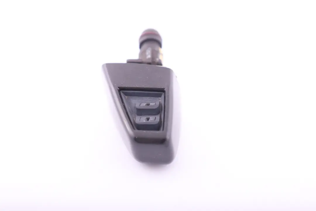 BMW E83 Nettoyage des phares et lampes Buse de pulvérisation droite Noir Saphir - SKU 3411430 - Numéro de pièce 3411430