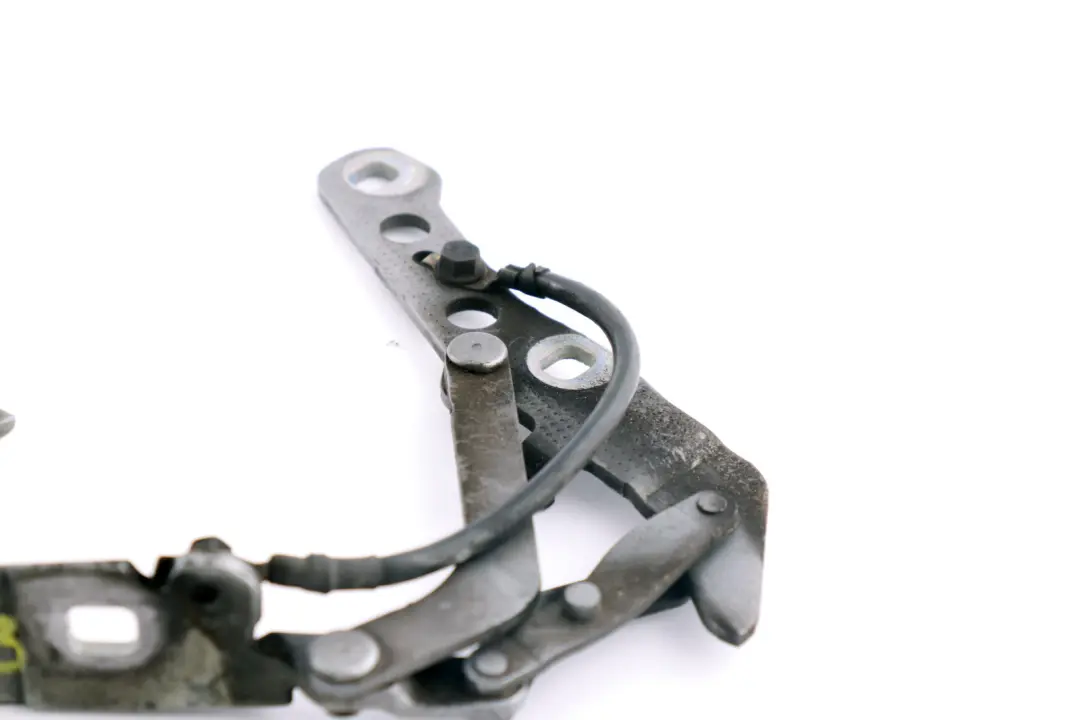 Capo delantero izquierdo Bisagra Titansilber Plata para BMW X3 E83 con número de pieza 3411447 BMW X3 E83 Capo delantero izquierdo Bisagra Titansilber Plata - SKU 3411447-3 - Número de pieza 3411447