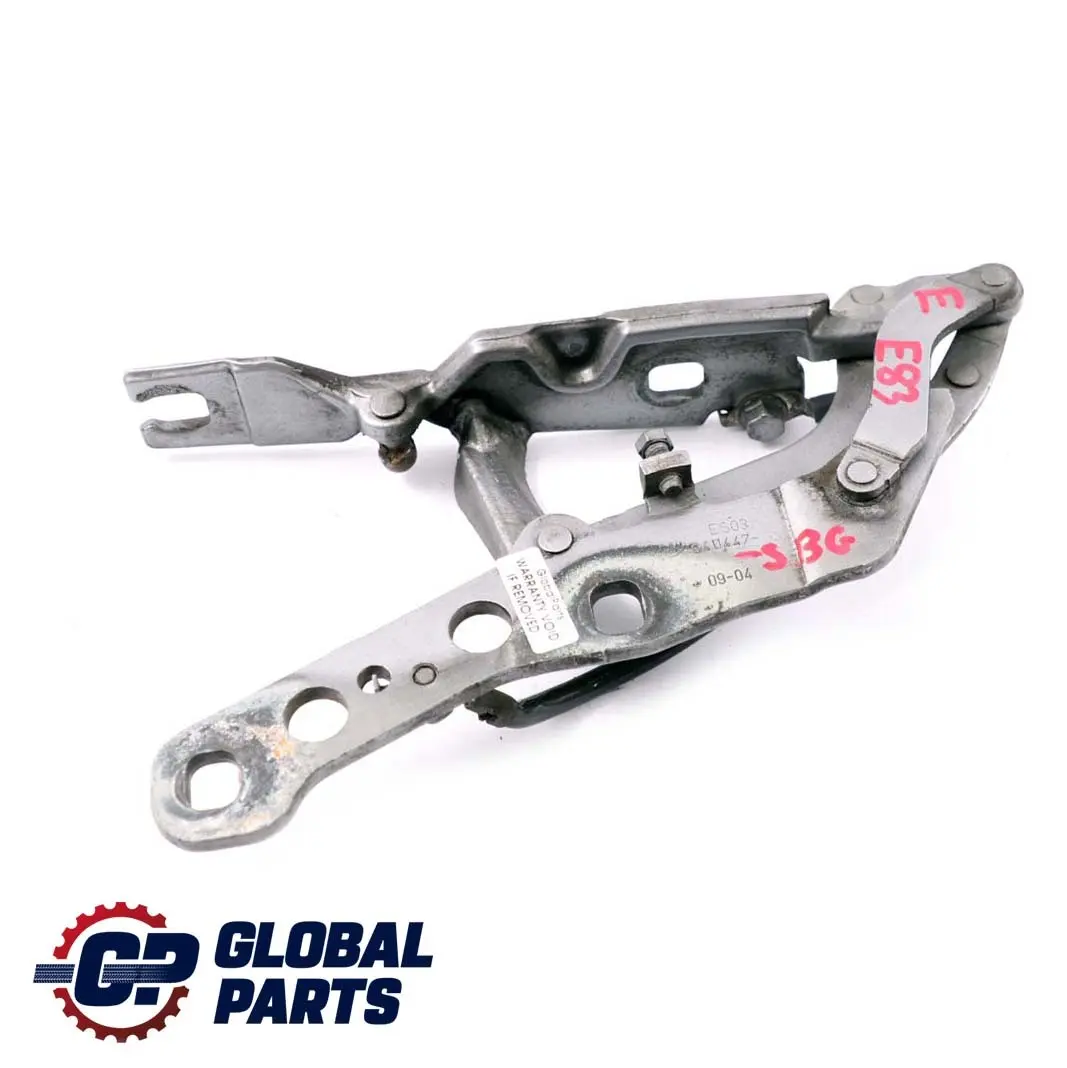 Zawias maski lewy Silbergrau szary do BMW X3 E83 o numerze 3411447 BMW X3 E83 Zawias maski lewy Silbergrau szary - SKU 3411447-SBG - Numer Części 3411447