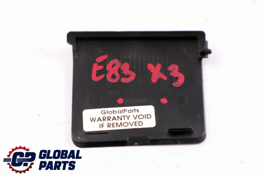 Osłona Zaślepka Panel Plastik Prawy Przód 223399 do BMW X3 E83 o numerze 3411662 BMW X3 E83 Osłona Zaślepka Panel Plastik Prawy Przód 223399 - SKU 3411662-1 - Numer Części 3411662