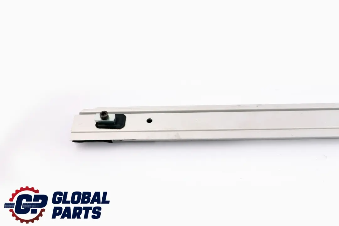 Kofferraumklappe Heckklappe links Verzurrschiene für BMW X3 E83 mit Teilenummer 3411941 BMW X3 E83 Kofferraumklappe Heckklappe links Verzurrschiene - SKU 3411941-1 - Teilenummer 3411941