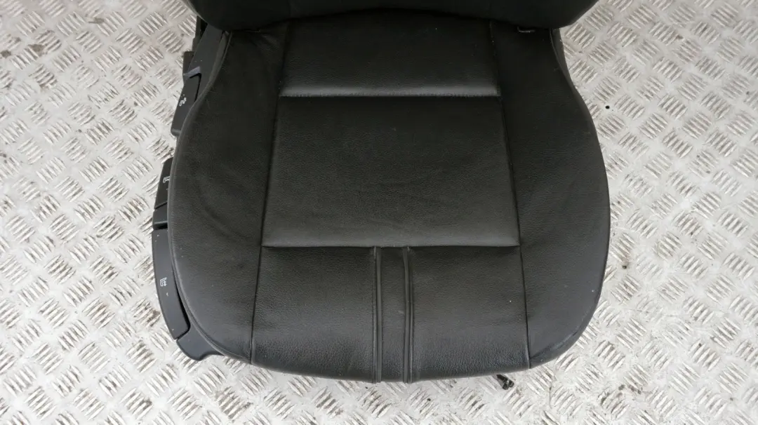 Heated Black Leather Front Right O/S Seat Driver Side to BMW X3 Series E83 with Part number 3412213 BMW X3 Series E83 Heated Black Leather Front Right O/S Seat Driver Side - SKU 3412213-3 - Part number 3412213
