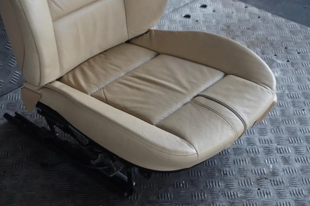 Beige Leather Interior Front Left N/S Seat to BMW X3 Series E83 with Part number 3412758 BMW X3 Series E83 Beige Leather Interior Front Left N/S Seat - SKU 3412758-1 - Part number 3412758