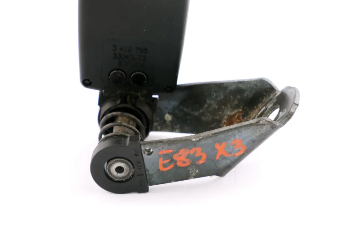 E83N Nastro di Ritorno Posteriore SX Cintura di Sicurezza per BMW X3 E83 con numero di parte 3412795 BMW X3 E83 E83N Nastro di Ritorno Posteriore SX Cintura di Sicurezza - SKU 3412795 - Numero di parte 3412795