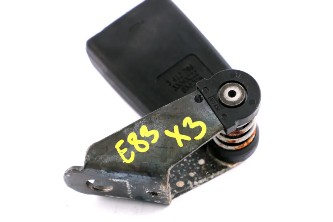 Zaczep zapięcie klamra pasa tylny prawy do BMW E83 X3 o numerze 3412796 BMW E83 X3 Zaczep zapięcie klamra pasa tylny prawy - SKU 3412796 - Numer Części 3412796