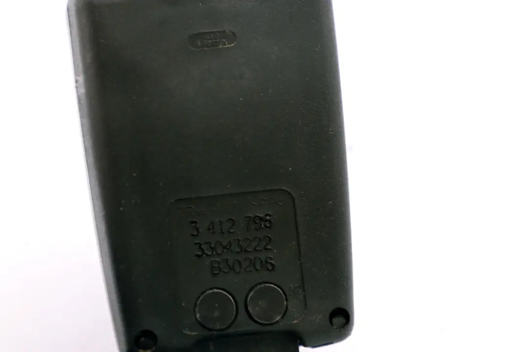 Asiento Trasero Derecho Cinturon Inferior Hebilla 7211 para BMW X3 E83 con número de pieza 3412796 BMW X3 E83 Asiento Trasero Derecho Cinturon Inferior Hebilla 7211 - SKU 3412796 - Número de pieza 3412796