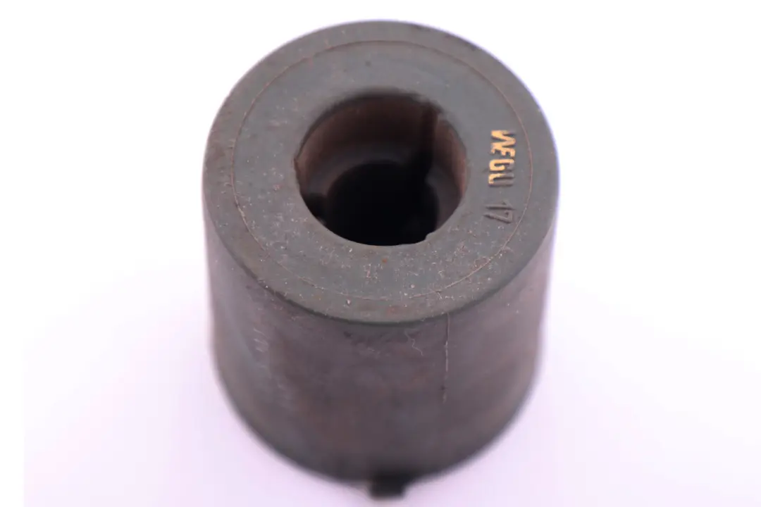 N52 Absorbeur de vibration 95 HZ Collecteur pour BMW E90 E91 E92 E93 à propos du numéro de pièce 3412865 BMW E90 E91 E92 E93 N52 Absorbeur de vibration 95 HZ Collecteur - SKU 3412865 - Numéro de pièce 3412865