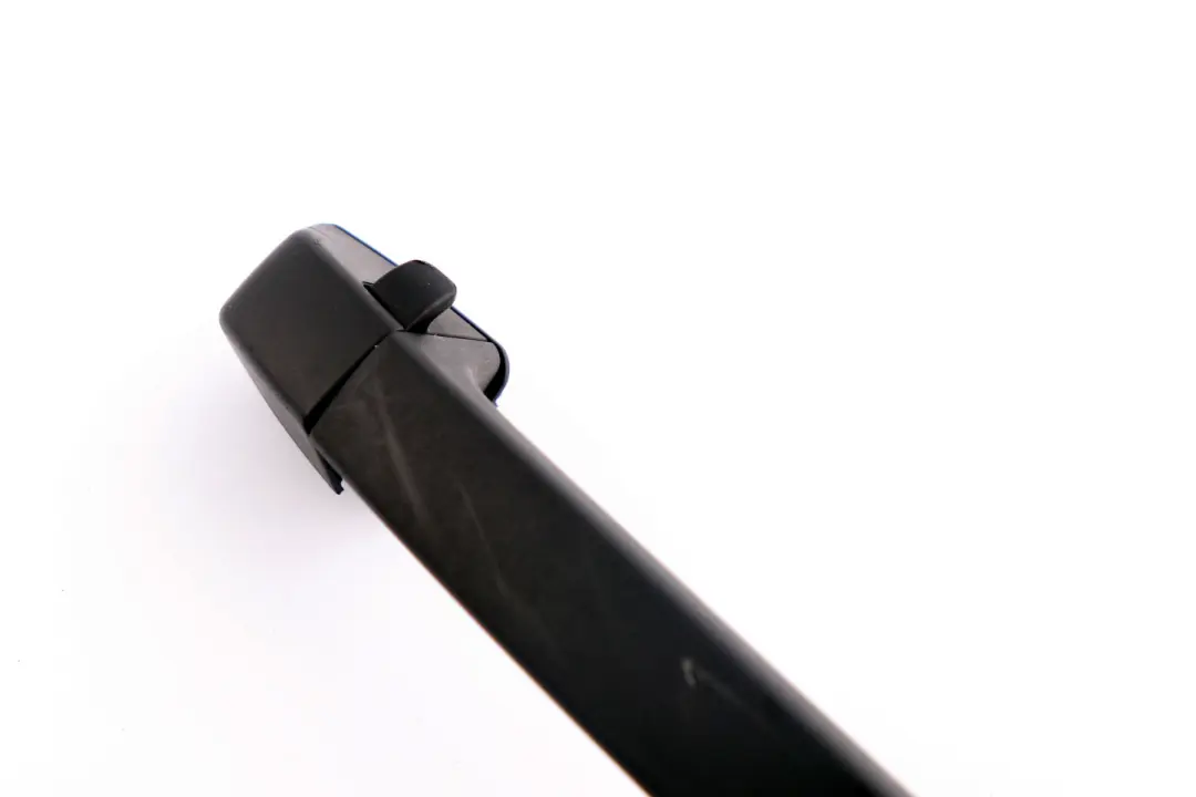 E83N LCI Maniglia Posteriore Destra Nero Anthrazit per BMW X3 E83 con numero di parte 3412920 BMW X3 E83 E83N LCI Maniglia Posteriore Destra Nero Anthrazit - SKU 3412920 - Numero di parte 3412920