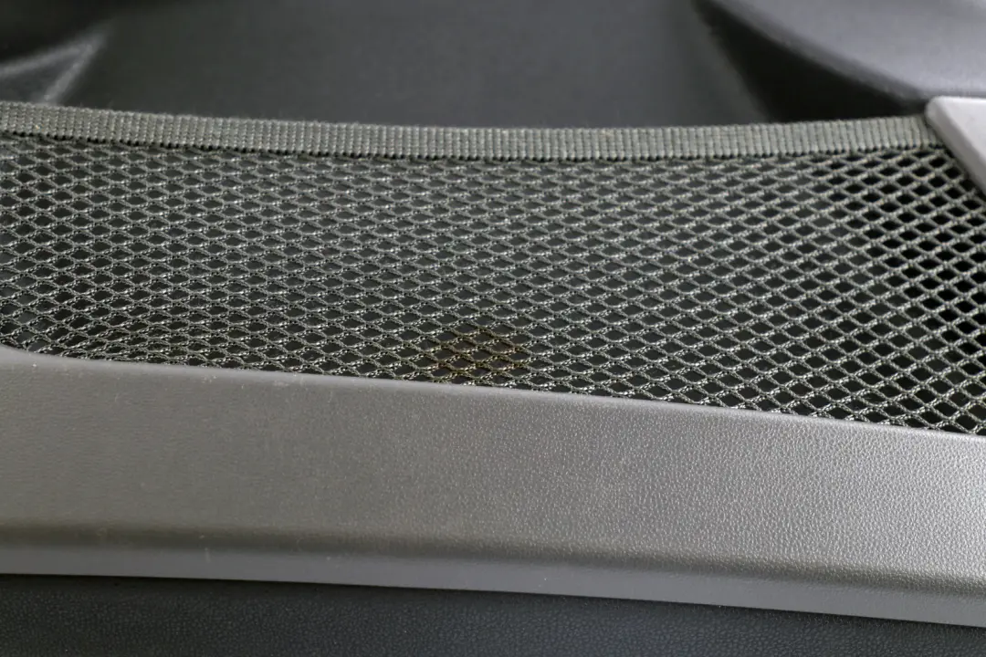 Front Left N/S Door Card Lining Trim Leather Black Grey to BMW X3 Series E83 with Part number 3412937 BMW X3 Series E83 Front Left N/S Door Card Lining Trim Leather Black Grey - SKU 3412937 - Part number 3412937