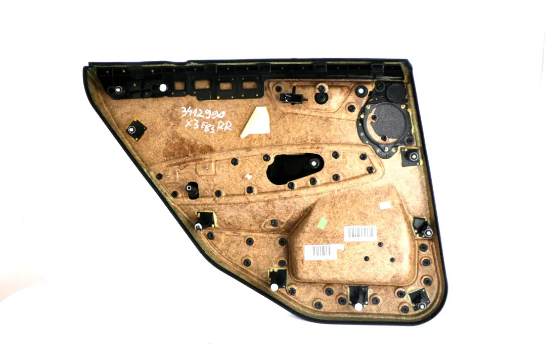 Boczek Drzwi Prawy Tył Skóra Czarna do BMW X3 E83 o numerze 3412990 BMW X3 E83 Boczek Drzwi Prawy Tył Skóra Czarna - SKU 3412990 - Numer Części 3412990