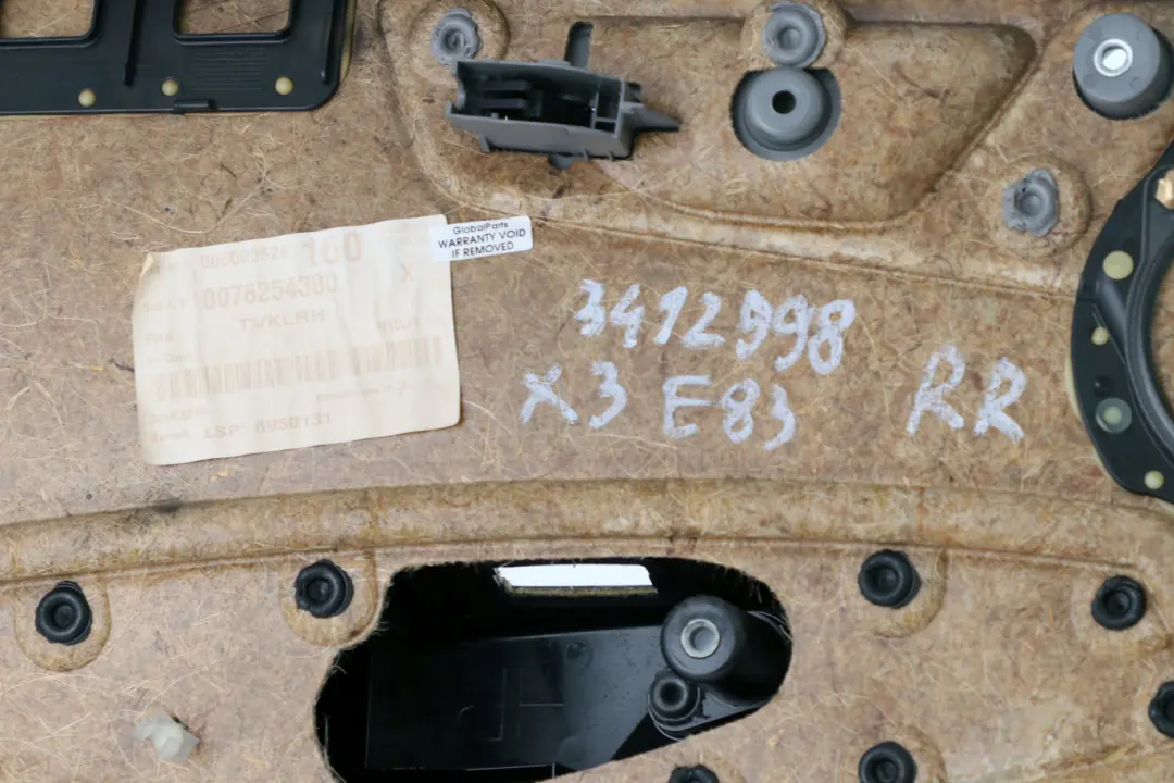 *BMW X3 er E83 Türverkleidung Hinten Rechts Leder Ambiente Grey Black für mit Teilenummer 3412998 *BMW X3 er E83 Türverkleidung Hinten Rechts Leder Ambiente Grey Black - SKU 3412998 - Teilenummer 3412998