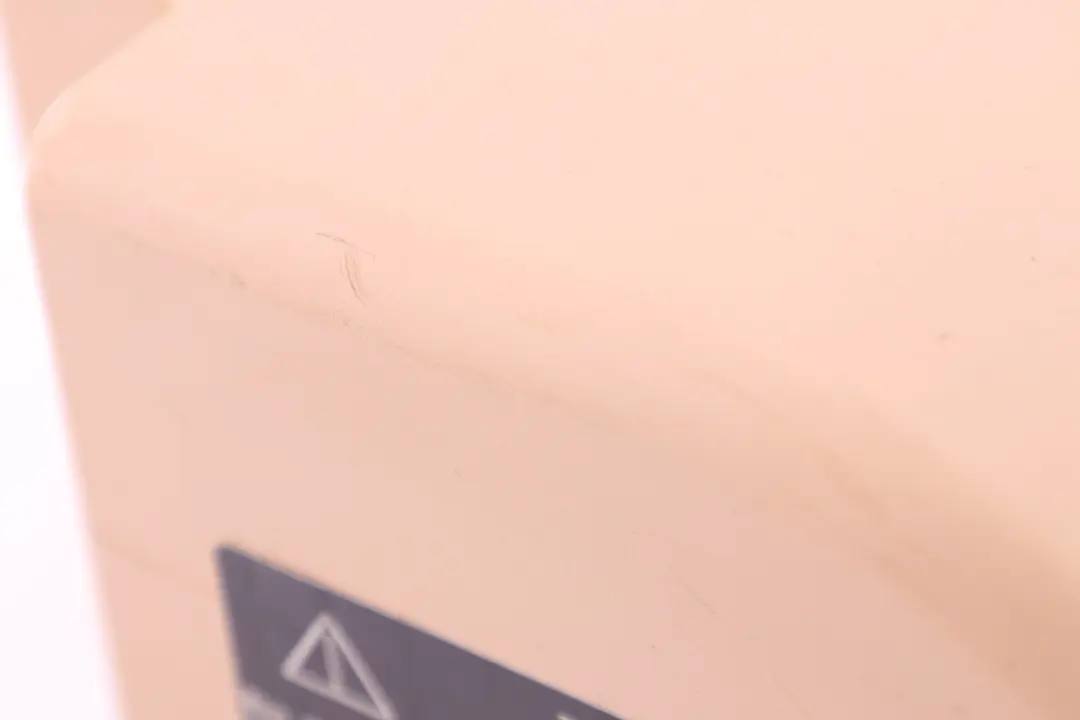 Cache-Enrouleur De Ceinture Gauche Beige Sable 3400511 pour BMW X3 E83 E83 LCI à propos du numéro de pièce 3413371 BMW X3 E83 E83 LCI Cache-Enrouleur De Ceinture Gauche Beige Sable 3400511 - SKU 3413371 - Numéro de pièce 3413371