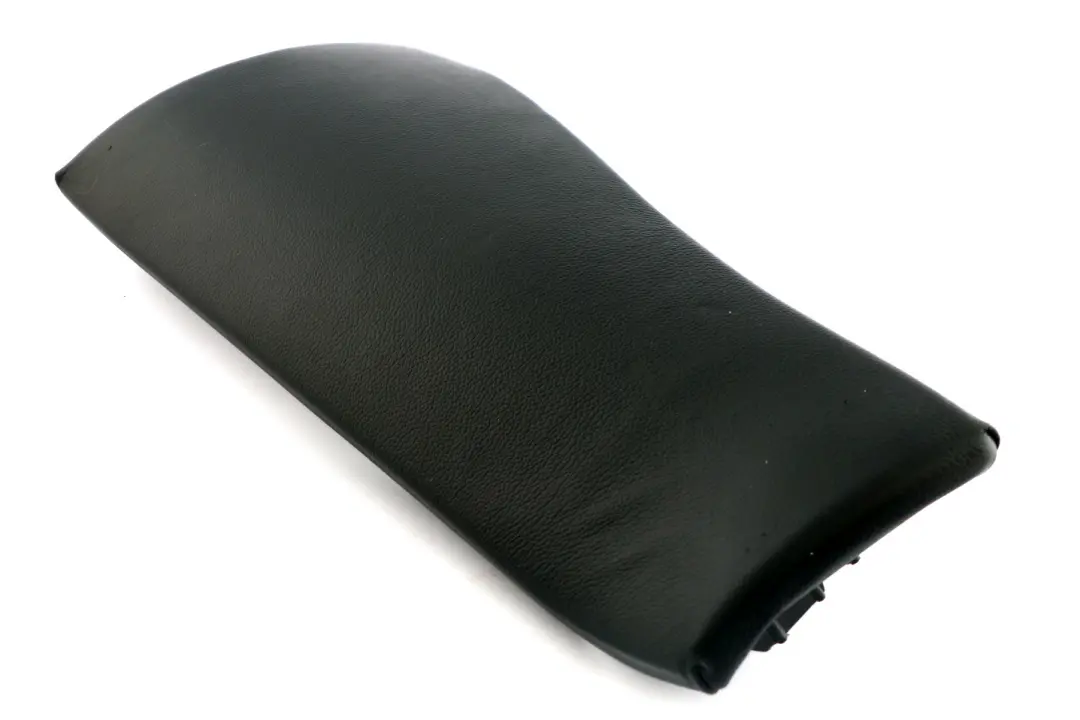 Asiento Trasero Izquierdo Lateral Cuero Negro 3330437 para BMW E83 con número de pieza 5220 3413571 BMW E83 Asiento Trasero Izquierdo Lateral Cuero Negro 3330437 - SKU 3413571 - Número de pieza 5220 3413571