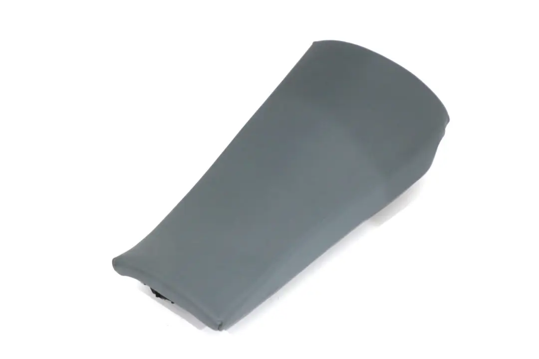 Sedile Posteriore SX Laterale Grigio Blu Pelle per BMW X3 E83 con numero di parte 3330437 BMW X3 E83 Sedile Posteriore SX Laterale Grigio Blu Pelle - SKU 3413575 - Numero di parte 3330437