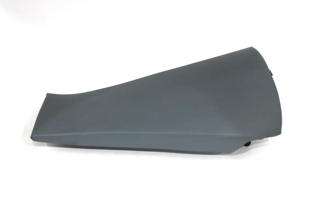 Asiento Trasero Izquierdo Panel Lateral Cuero Gris Azul para BMW E83 con número de pieza 3330437 BMW E83 Asiento Trasero Izquierdo Panel Lateral Cuero Gris Azul - SKU 3413575 - Número de pieza 3330437