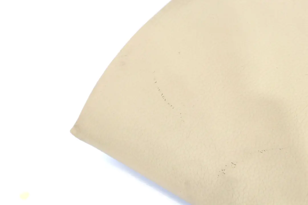 Beige Seite Finisher Ecke Leder Rücksitz Hinten Links 3330437 für BMW E83 mit Teilenummer 3413577 BMW E83 Beige Seite Finisher Ecke Leder Rücksitz Hinten Links 3330437 - SKU 3413577 - Teilenummer 3413577