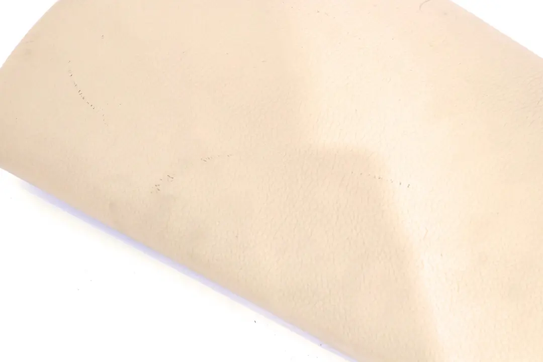 Finitura Laterale Beige Angolo Pelle Sedile Posteriore Sinistro 3330437 per BMW E83 con numero di parte 3413577 BMW E83 Finitura Laterale Beige Angolo Pelle Sedile Posteriore Sinistro 3330437 - SKU 3413577 - Numero di parte 3413577