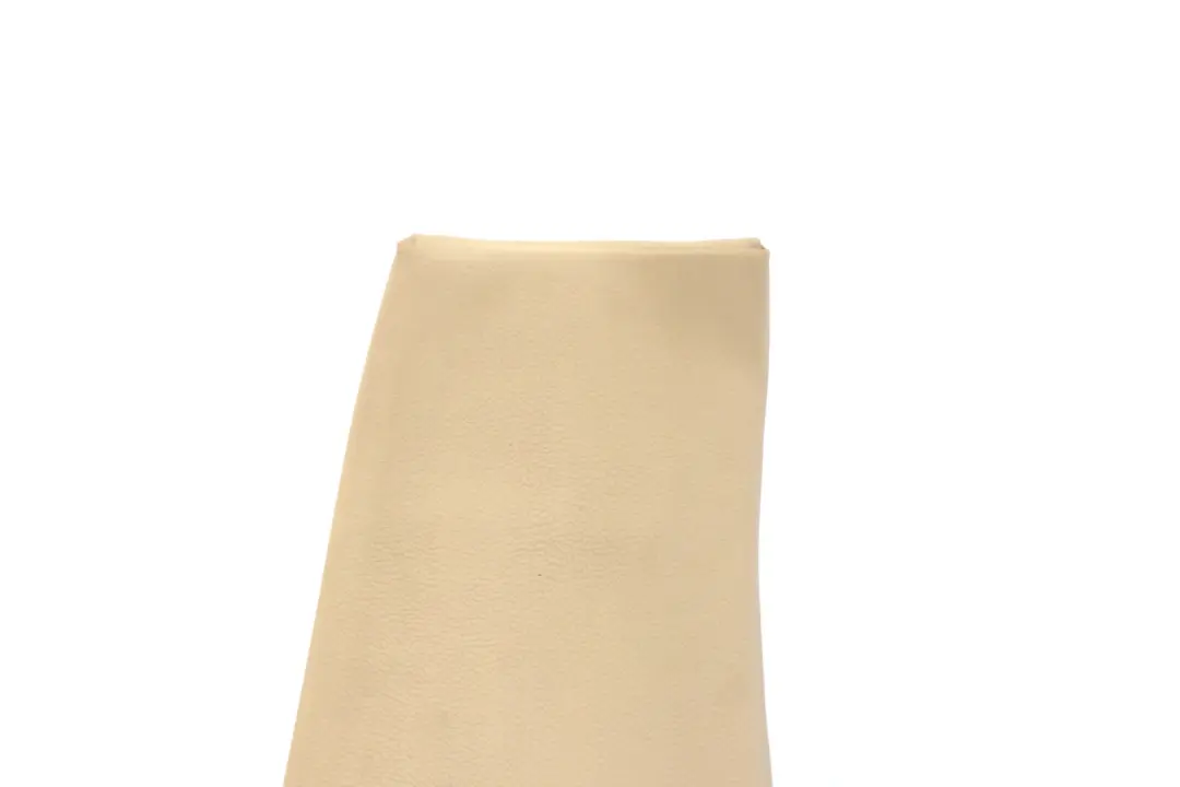 Finitura Laterale Beige Angolo Pelle Sedile Posteriore Destro 3330438 BMW X3 E83 - SKU 3413578 - Numero di parte 3413578
