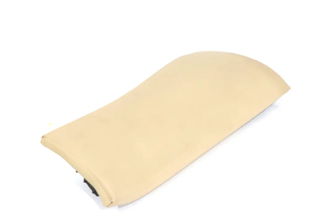 Finitura Laterale Beige Angolo Pelle Sedile Posteriore Destro 3330438 per BMW X3 E83 con numero di parte 3413578 BMW X3 E83 Finitura Laterale Beige Angolo Pelle Sedile Posteriore Destro 3330438 - SKU 3413578 - Numero di parte 3413578