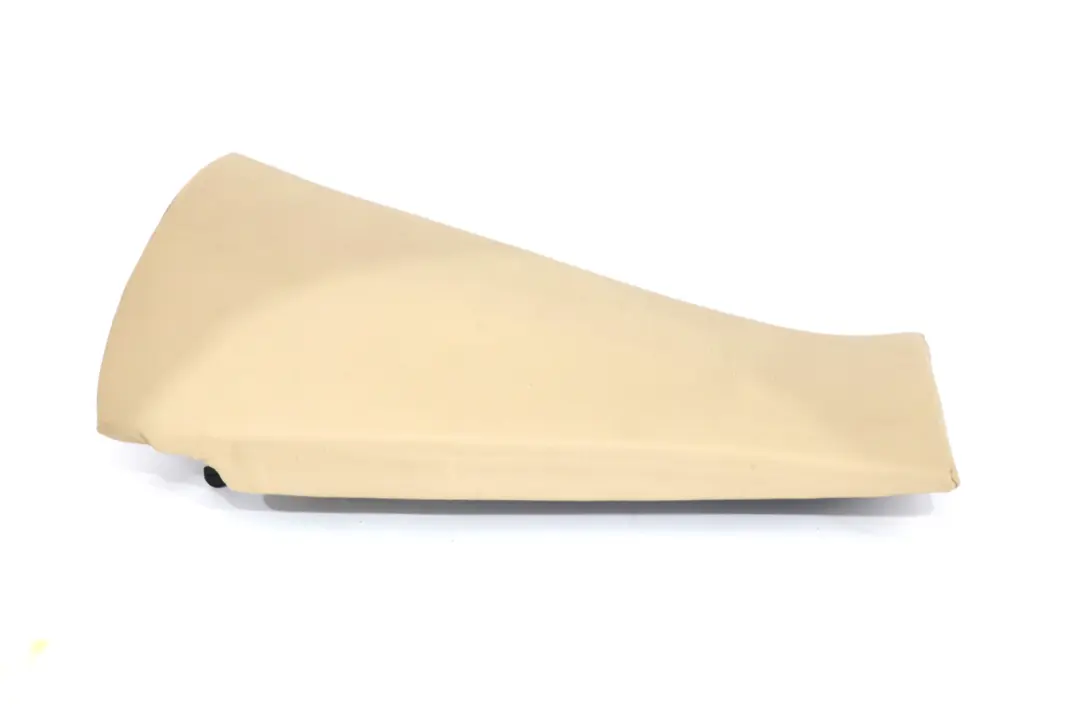 Beige Side Finisher Corner Cuir Siège Arrière Droit 3330438 pour BMW X3 E83 à propos du numéro de pièce 3413578 BMW X3 E83 Beige Side Finisher Corner Cuir Siège Arrière Droit 3330438 - SKU 3413578 - Numéro de pièce 3413578