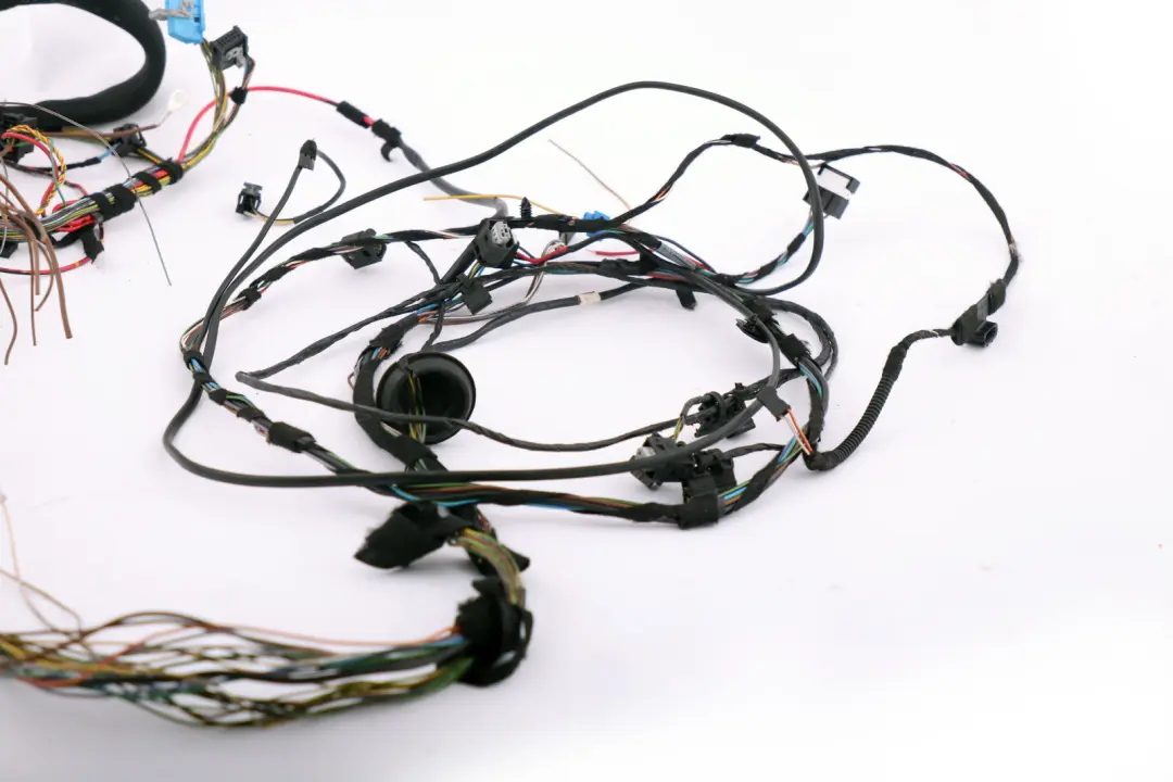 Telaio Cablaggio Paraurti Posteriore Pdc Gancio Per Gancio Traino per BMW X3 E83 con numero di parte 3413934 BMW X3 E83 Telaio Cablaggio Paraurti Posteriore Pdc Gancio Per Gancio Traino - SKU 3413934 - Numero di parte 3413934