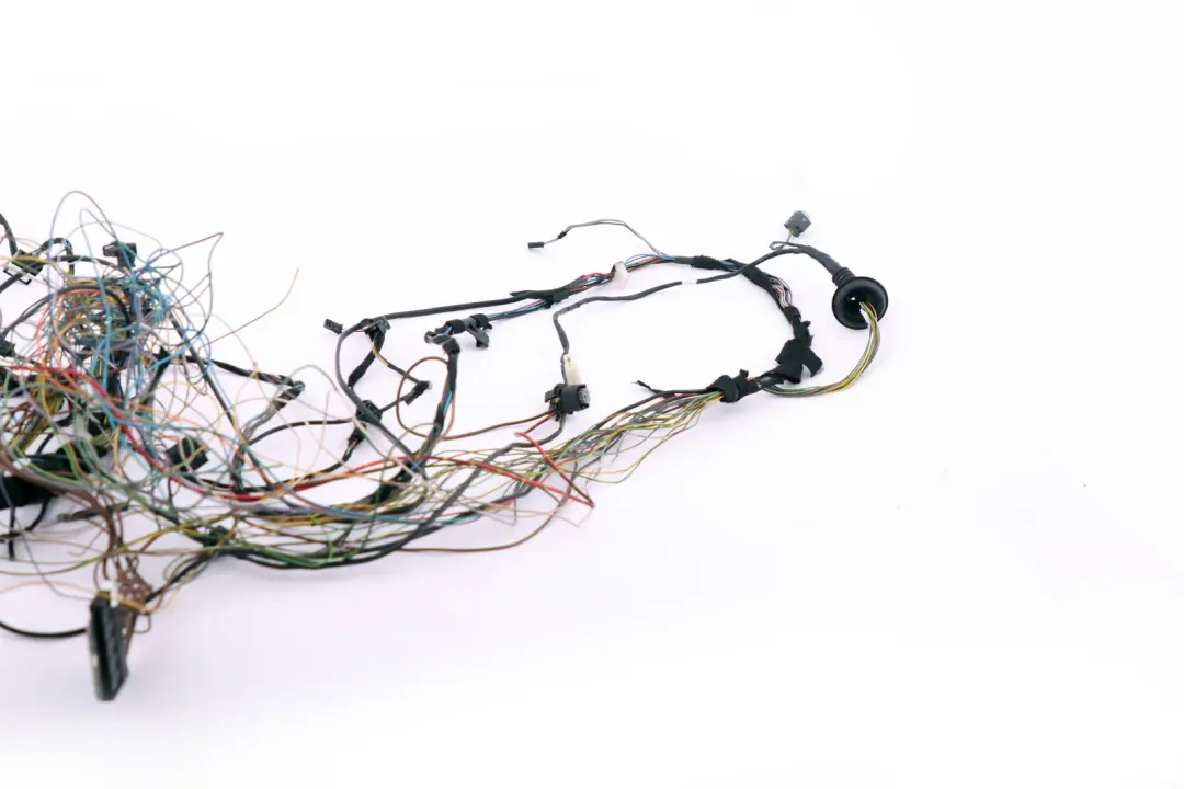 BMW X3 Series E83 Rear Bumper Wiring Loom PDC Harness Towing Hitch Hook - SKU 3413934 - Part number 3413934