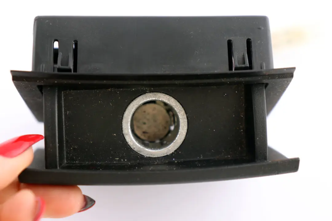 BMW X3 E83 Enchufe De Cigarrillos Tapa Del Encendedor 3401978 - SKU 3414087 - Número de pieza 3414087