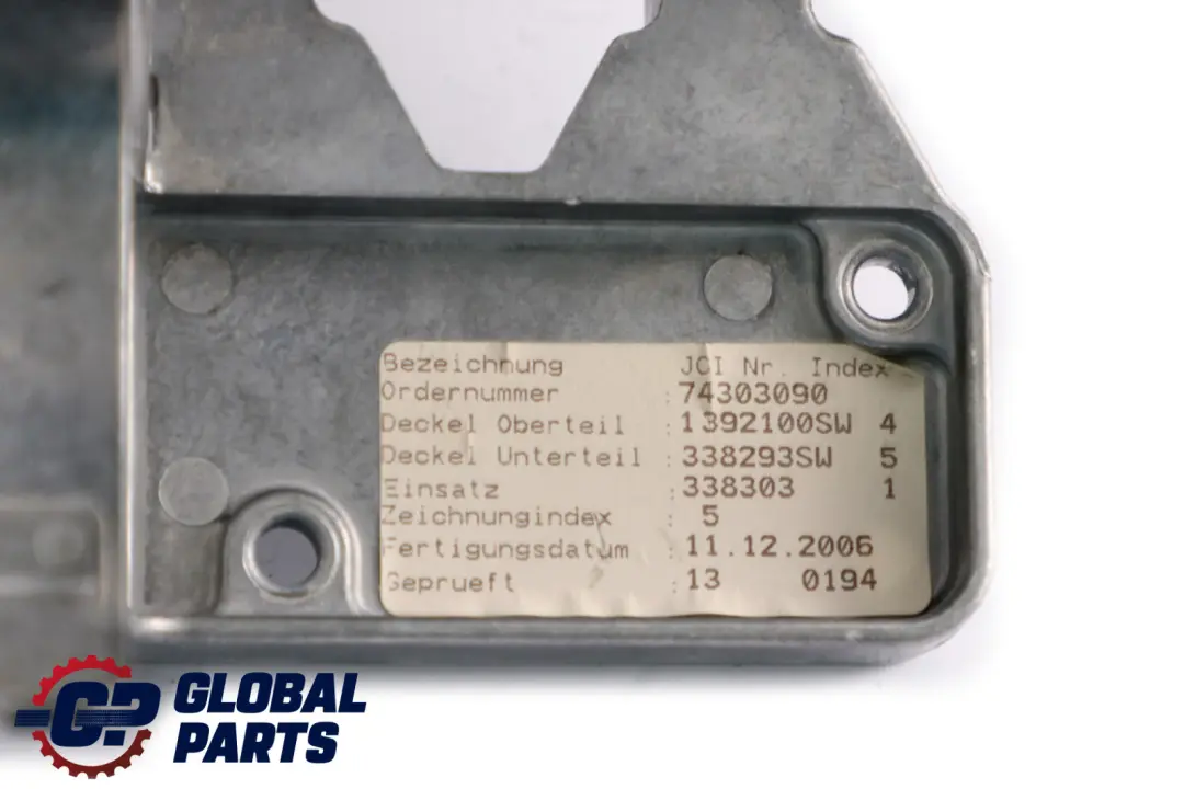 Armrest Front Leather Schwarz Black 3403531 to BMW X3 Series E83 Cover with Part number 3414245 BMW X3 Series E83 Cover Armrest Front Leather Schwarz Black 3403531 - SKU rhd-3414245-5 - Part number 3414245