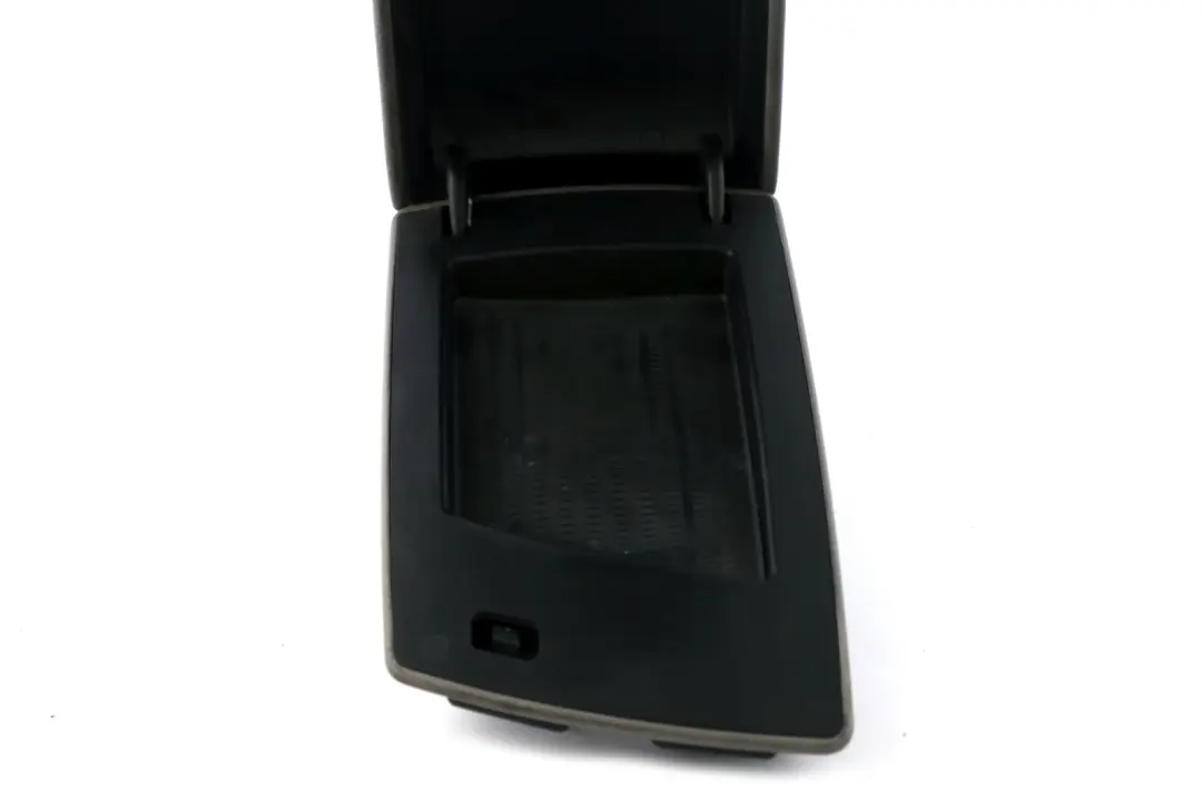 Armrest Front Leather Grey Grau to BMW X3 Series E83 Cover with Part number 3414248 BMW X3 Series E83 Cover Armrest Front Leather Grey Grau - SKU 3414248 - Part number 3414248