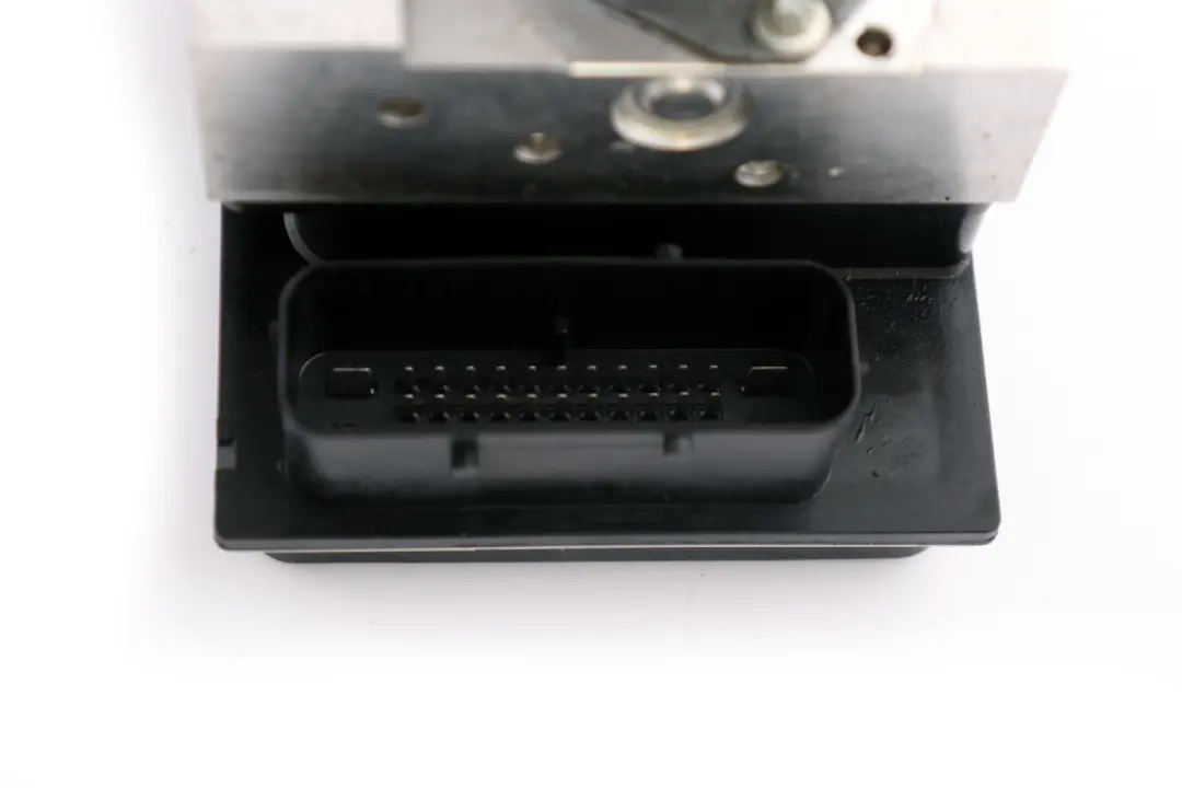 Pompa Hamulcowa ABS DXC DSC do BMW X3 E83 o numerze 3424684 BMW X3 E83 Pompa Hamulcowa ABS DXC DSC - SKU 3414388 - Numer Części 3424684