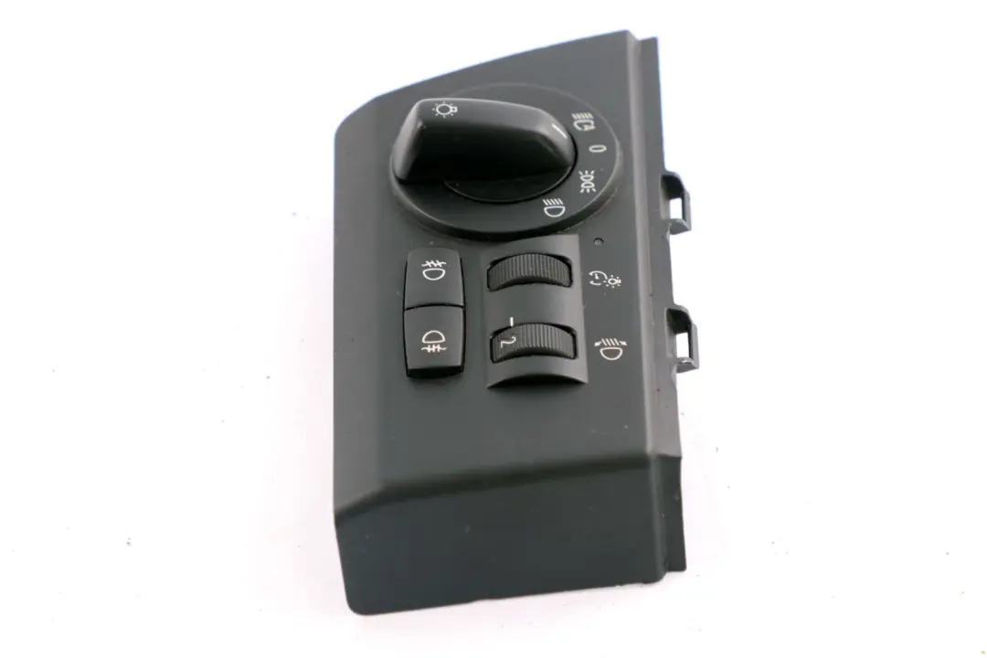 Luce Faro Elemento di controllo Interruttore Pannello per BMW X3 E83 con numero di parte 3415108 BMW X3 E83 Luce Faro Elemento di controllo Interruttore Pannello - SKU 3415108 - Numero di parte 3415108