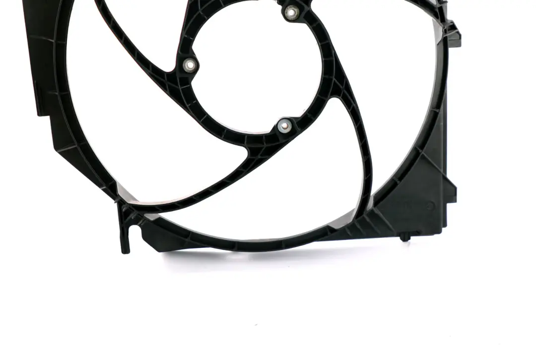 Cooling Radiator Fan Shroud Cover to BMW X3 Series E83 Engine with Part number 3415242 BMW X3 Series E83 Engine Cooling Radiator Fan Shroud Cover - SKU 3415242 - Part number 3415242