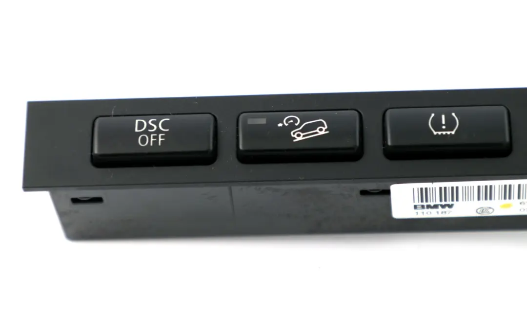Centre Console Switch DSC Switch Unit Panel to BMW X3 E83 with Part number 3415616 BMW X3 E83 Centre Console Switch DSC Switch Unit Panel - SKU 3415616 - Part number 3415616