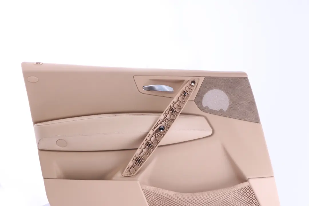 Front Left N/S Door Card Lining Leather Sandbeige Beige to BMW X3 Series E83 with Part number 3415835 BMW X3 Series E83 Front Left N/S Door Card Lining Leather Sandbeige Beige - SKU 3415835 - Part number 3415835