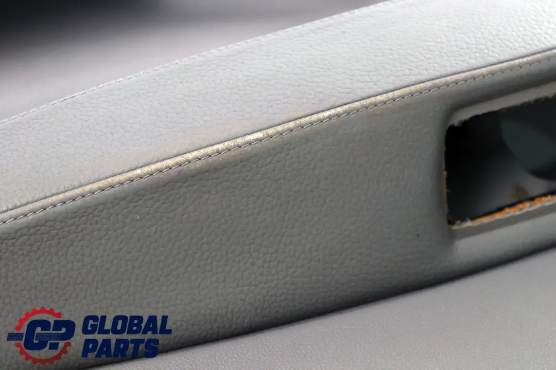 Delantero Derecho Forro Tarjeta Puerta Cuero Ambiente Gris Grau para BMW E83 2 con número de pieza 3415838 BMW E83 2 Delantero Derecho Forro Tarjeta Puerta Cuero Ambiente Gris Grau - SKU 3415838-2 - Número de pieza 3415838