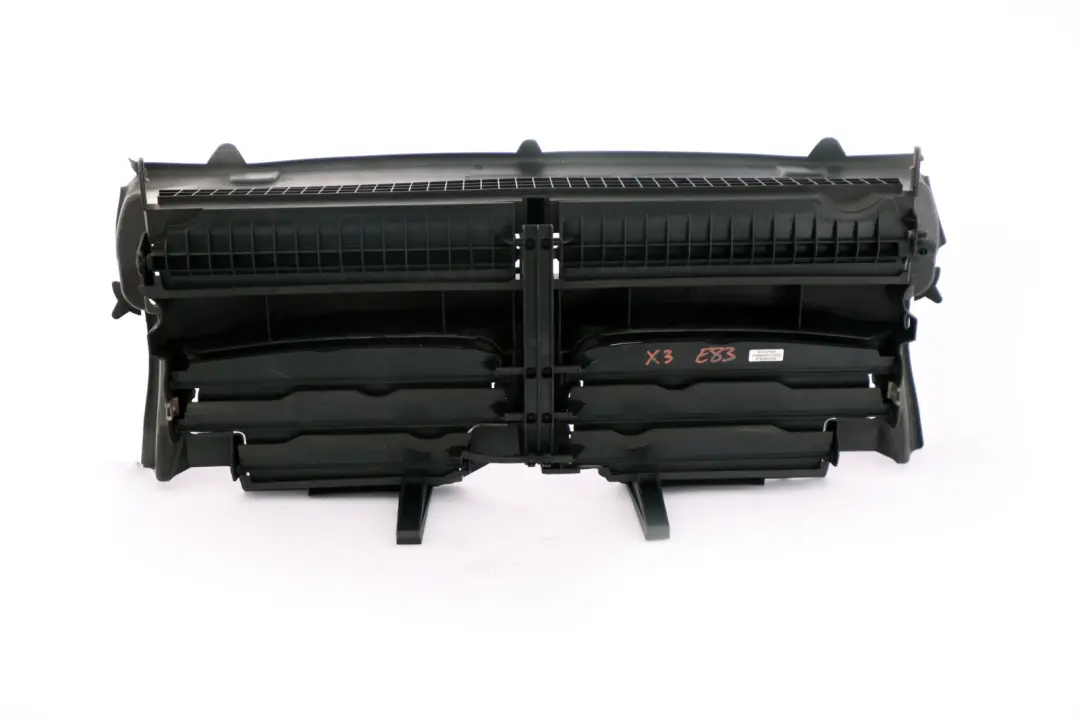 Embellecedor Pieza Montaje Control Flap Aire para BMW E83 E83 LCI con número de pieza 3415851 BMW E83 E83 LCI Embellecedor Pieza Montaje Control Flap Aire - SKU 3415851-1 - Número de pieza 3415851