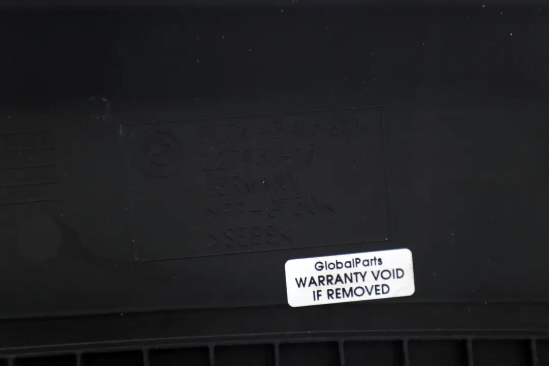 Front Panel Air Duct Top Cooling Flap Control to BMW X3 E83 with Part number 3415851 BMW X3 E83 Front Panel Air Duct Top Cooling Flap Control - SKU 3415851 - Part number 3415851