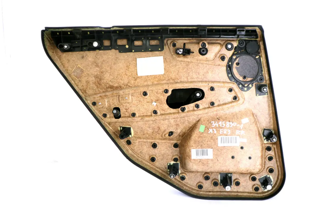 Pannello Porta Posteriore Tessuto Destra Nero Antracite Black per BMW X3 E83 con numero di parte 3415890 BMW X3 E83 Pannello Porta Posteriore Tessuto Destra Nero Antracite Black - SKU 3415890-1 - Numero di parte 3415890