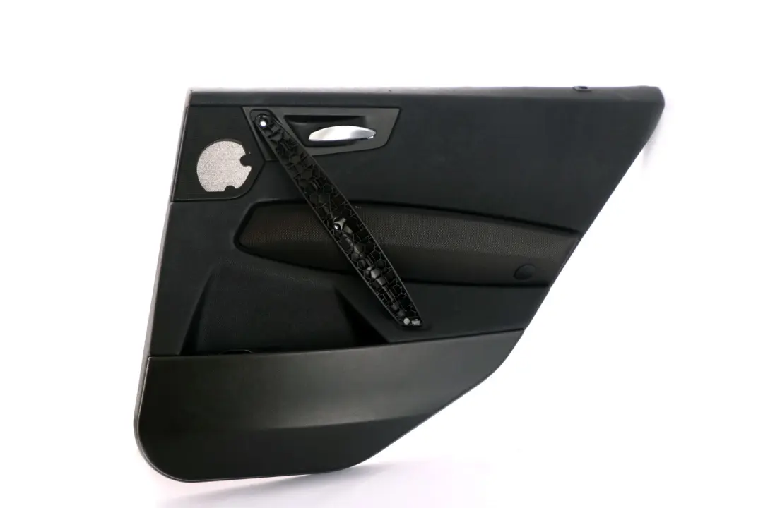 Trasera Derecha O / S Tarjeta De Puerta Forro De Tela Trim Negro para BMW X3 E83 con número de pieza 3415890 BMW X3 E83 Trasera Derecha O / S Tarjeta De Puerta Forro De Tela Trim Negro - SKU 3415890-1 - Número de pieza 3415890