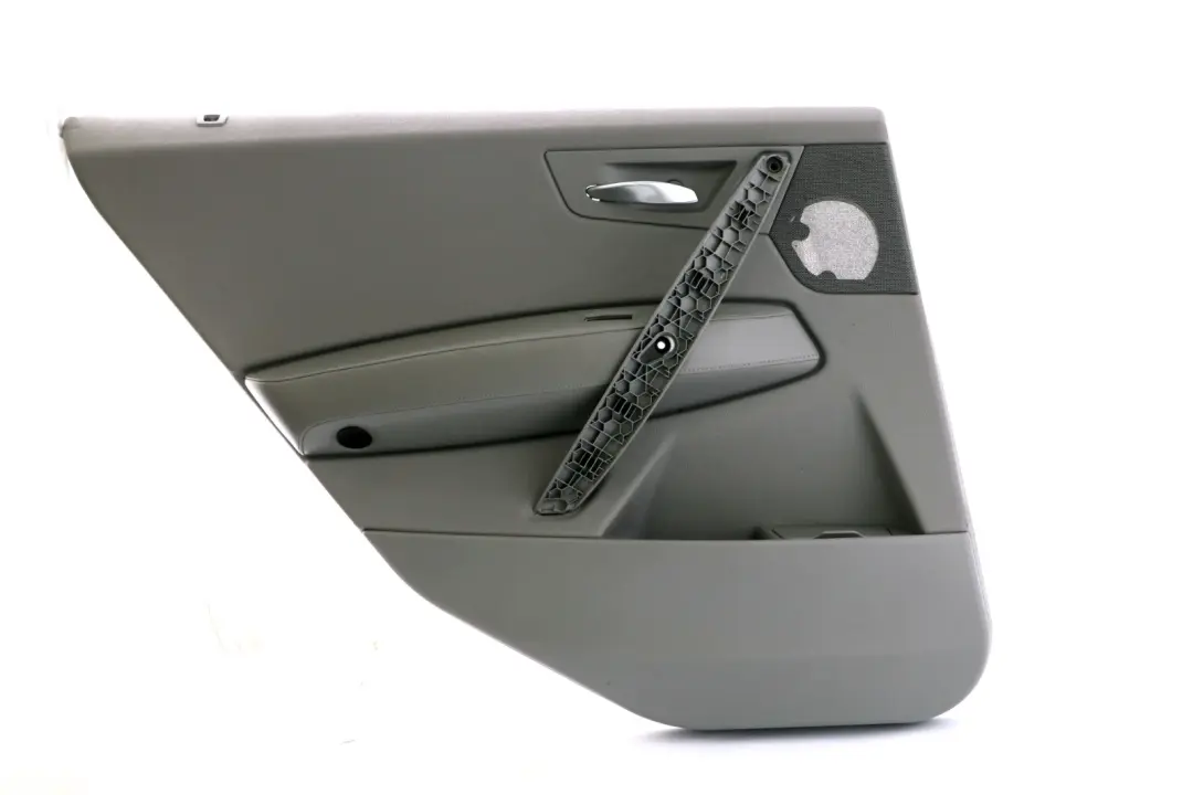Boczek tapicerka drzwi lewy skóra do BMW E83 X3 o numerze 3415905 BMW E83 X3 Boczek tapicerka drzwi lewy skóra - SKU 3415905 - Numer Części 3415905