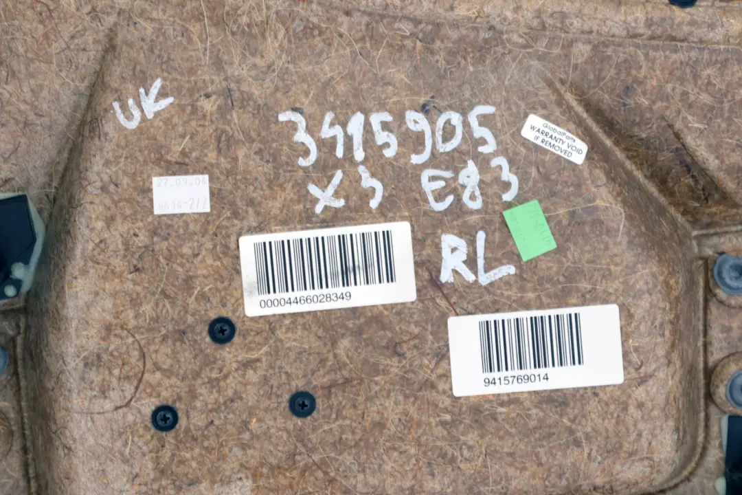 Boczek tapicerka drzwi lewy skóra do BMW E83 X3 o numerze 3415905 BMW E83 X3 Boczek tapicerka drzwi lewy skóra - SKU 3415905 - Numer Części 3415905