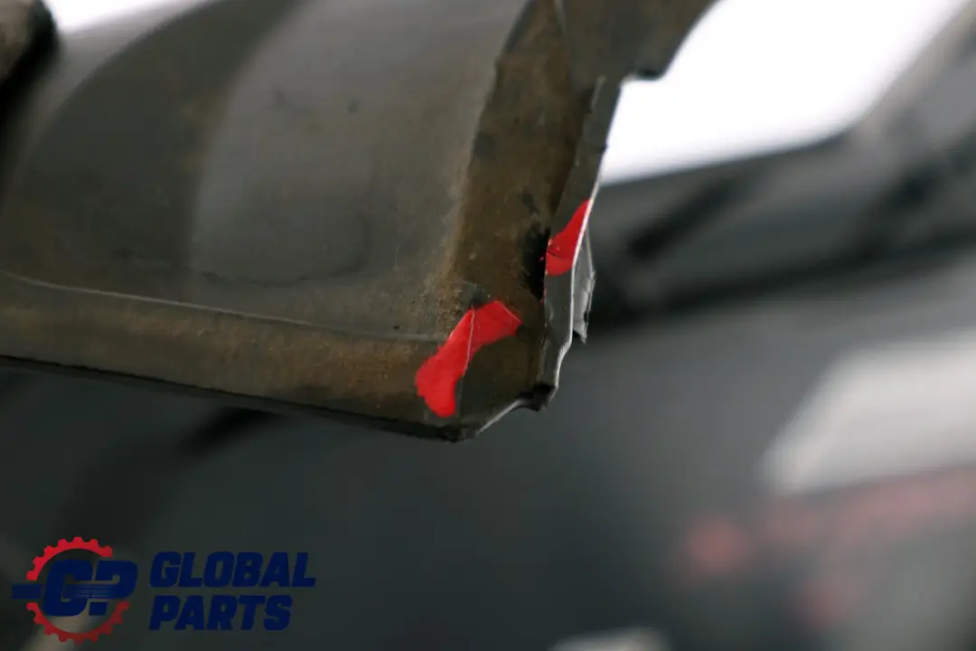 Osłona Tylnego Lewego Zderzaka do BMW E83 LCI o numerze 3416237 BMW E83 LCI Osłona Tylnego Lewego Zderzaka - SKU 3416237 - Numer Części 3416237