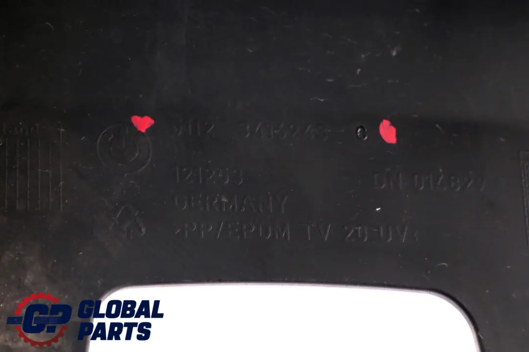 Klapka Tylnego Zderzaka Otwór na Hak Holowniczy do BMW X3 E83 LCI o numerze 3416243 BMW X3 E83 LCI Klapka Tylnego Zderzaka Otwór na Hak Holowniczy - SKU 3416243 - Numer Części 3416243