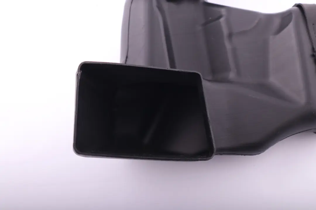 E83N LCI Floor Heater Air Duct Left N/S to BMW X3 Series E83 with Part number 3416829 BMW X3 Series E83 E83N LCI Floor Heater Air Duct Left N/S - SKU rhd-3416829 - Part number 3416829