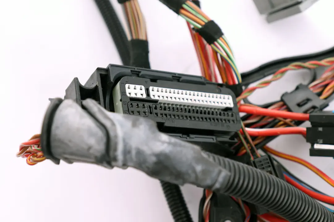 M47N2 Engine Wiring Loom Harness 3420893 to BMW X3 Series E83 2.0d Diesel with Part number 3417167 BMW X3 Series E83 2.0d Diesel M47N2 Engine Wiring Loom Harness 3420893 - SKU 3417167 - Part number 3417167