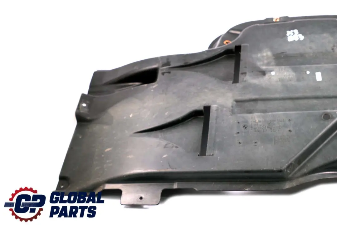 Revetement Reservoir Droite Kraftstofftankschutz pour BMW X3 E83 LCI à propos du numéro de pièce 51473417403 BMW X3 E83 LCI Revetement Reservoir Droite Kraftstofftankschutz - SKU 3417403 - Numéro de pièce 51473417403