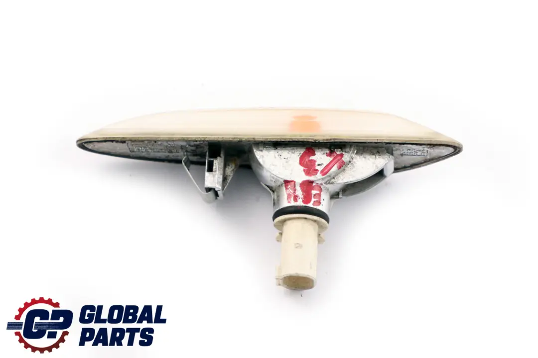 Right Side Additional Turn Indicator Lamp White O/S to BMW X3 Series E83 with Part number 3418446 BMW X3 Series E83 Right Side Additional Turn Indicator Lamp White O/S - SKU 3418446 - Part number 3418446