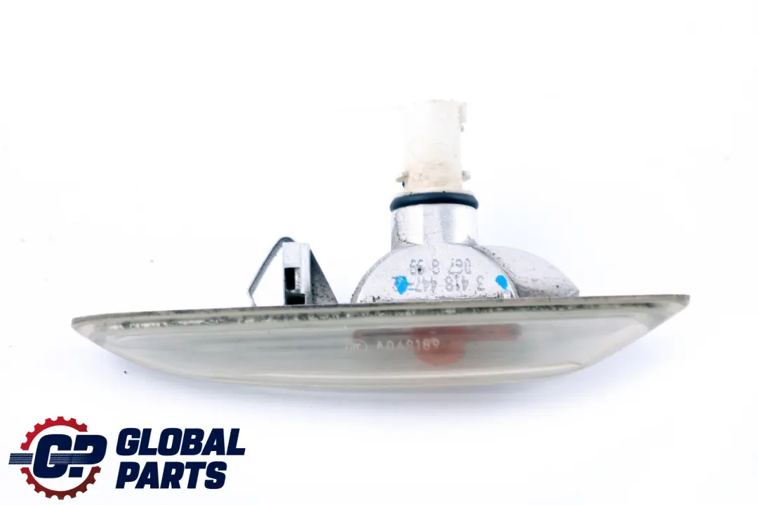 Luci di Segnalazione Supplementari Freccia Bianco SX 6313 per BMW X3 E83 con numero di parte 3418447 BMW X3 E83 Luci di Segnalazione Supplementari Freccia Bianco SX 6313 - SKU 3418447 - Numero di parte 3418447